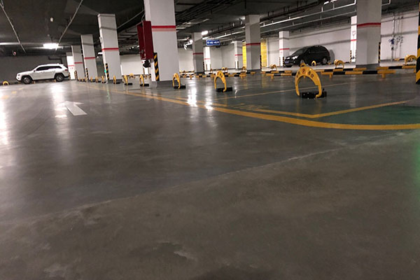 金剛砂耐磨地坪